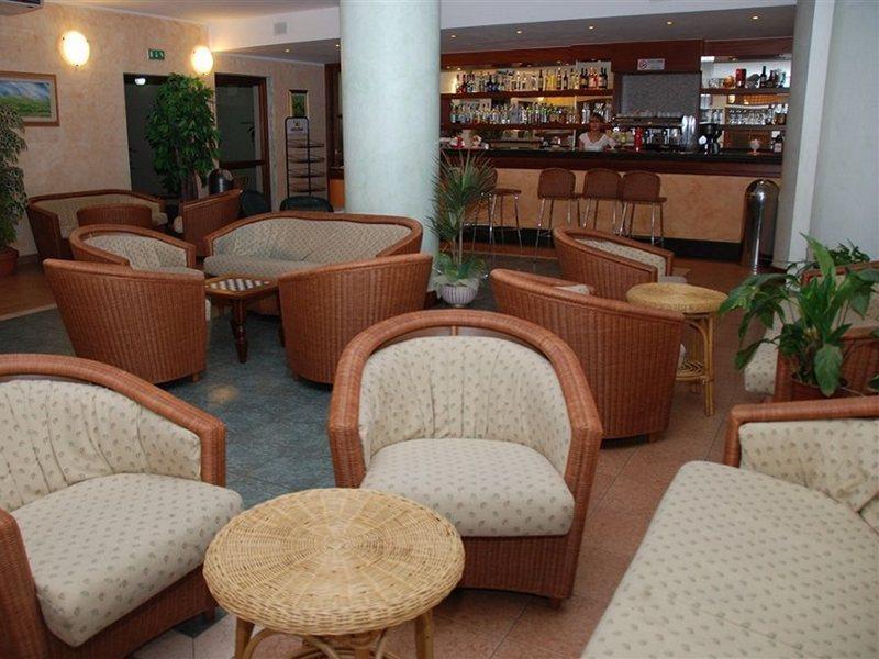 Nyce Club Sport Village Badesi Bagian luar foto